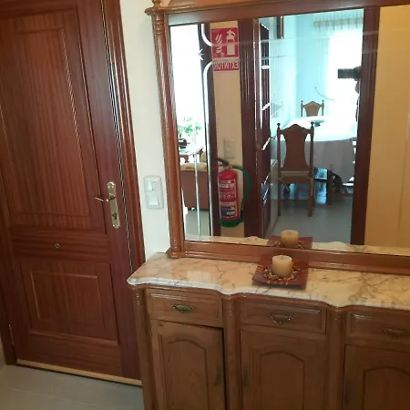 O Noso Fogar Apartment *